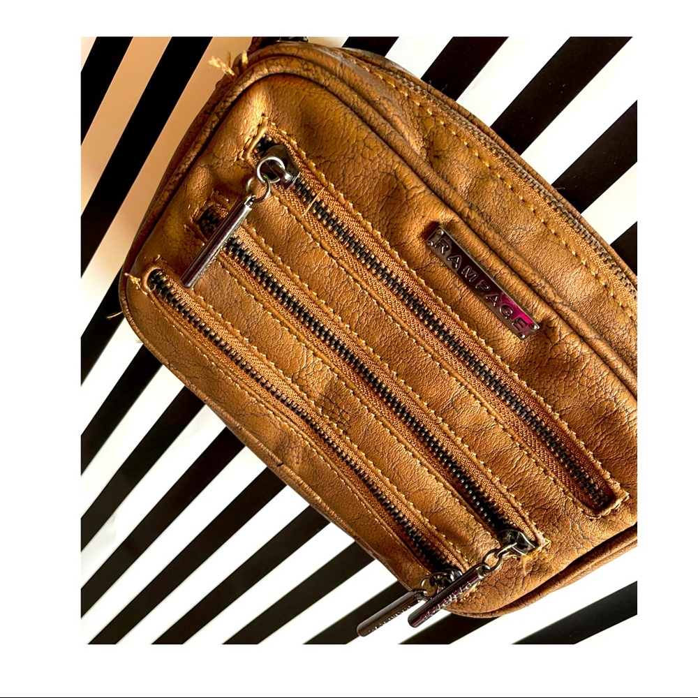 Rampage Crossbody